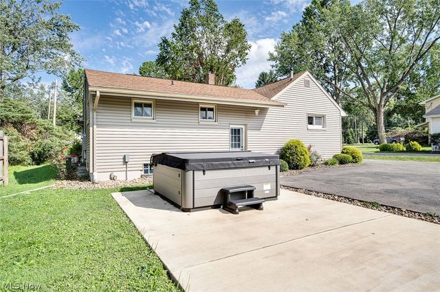 4508 Messerly Road, Canfield, OH 44406