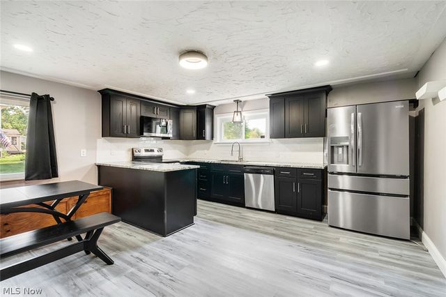 4508 Messerly Road, Canfield, OH 44406
