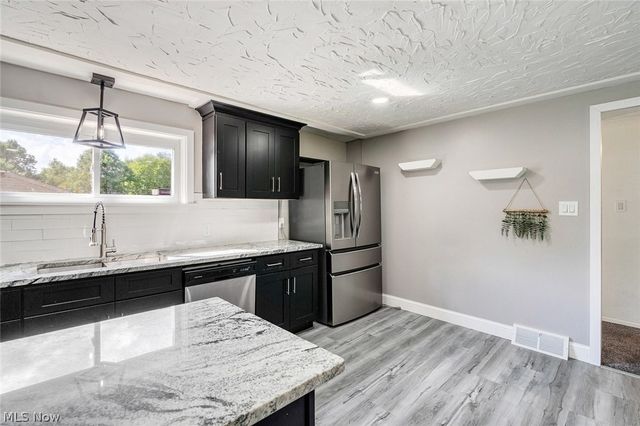 4508 Messerly Road, Canfield, OH 44406
