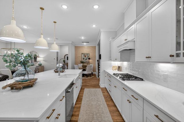 581 Marsh Cove Circle, Summerville, SC 29486