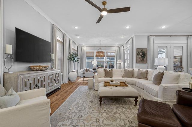 581 Marsh Cove Circle, Summerville, SC 29486
