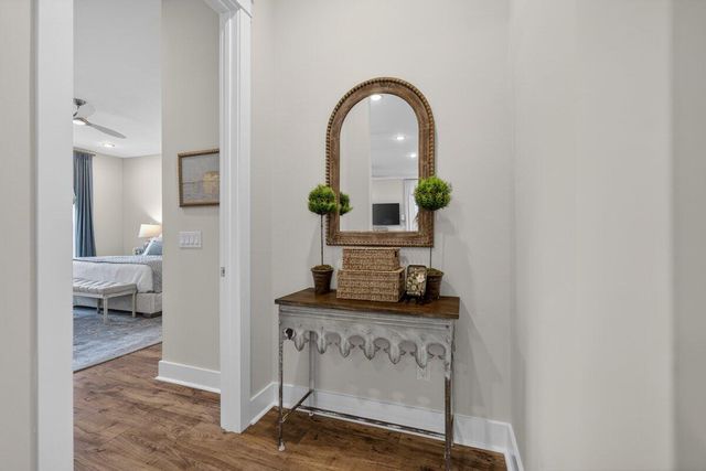 581 Marsh Cove Circle, Summerville, SC 29486