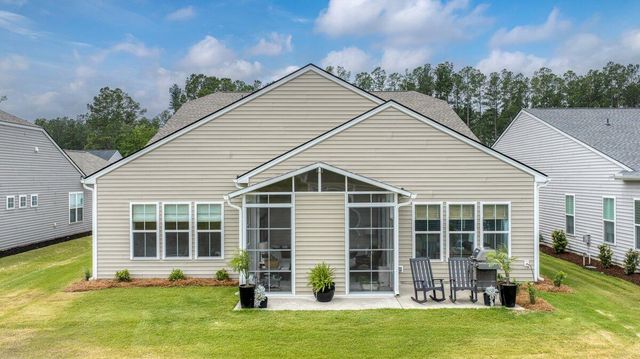 581 Marsh Cove Circle, Summerville, SC 29486