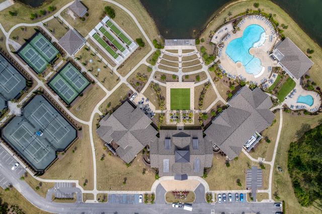 581 Marsh Cove Circle, Summerville, SC 29486