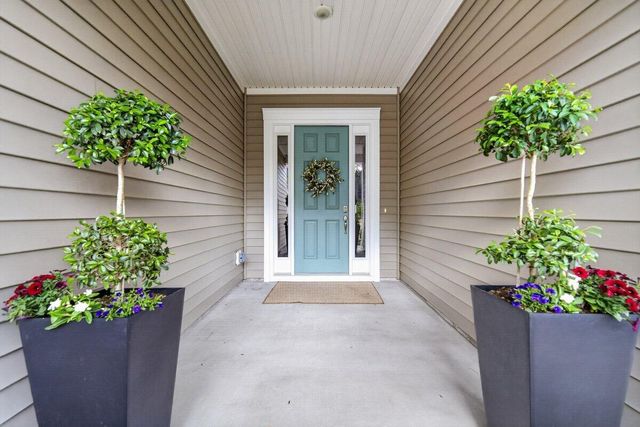 581 Marsh Cove Circle, Summerville, SC 29486