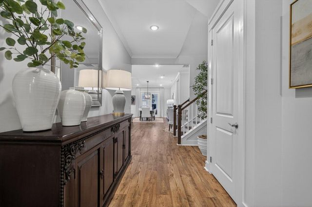 581 Marsh Cove Circle, Summerville, SC 29486