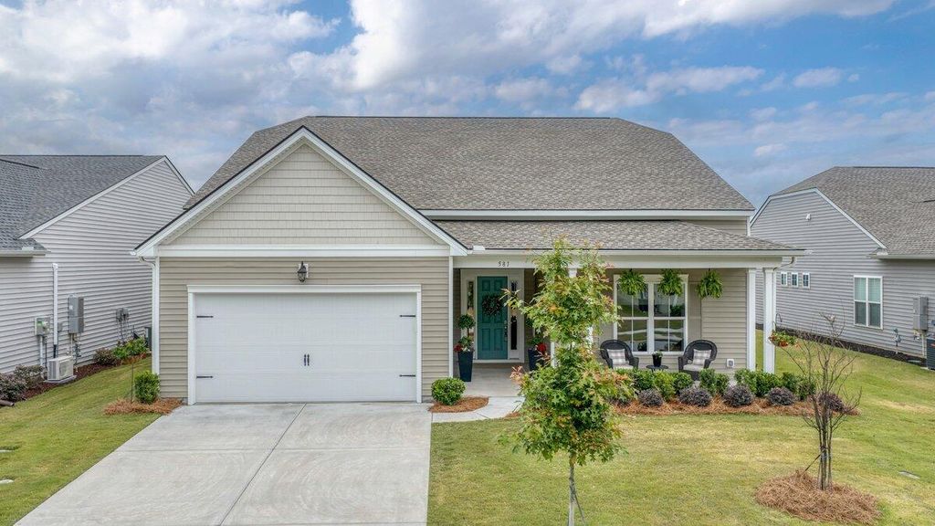 581 Marsh Cove Circle, Summerville, SC 29486