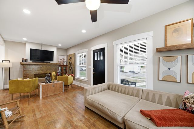 431 S Clifton Ave, Wichita, KS 67218