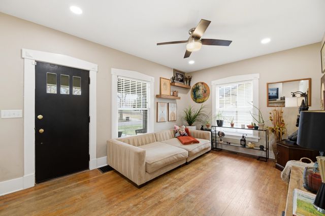 431 S Clifton Ave, Wichita, KS 67218