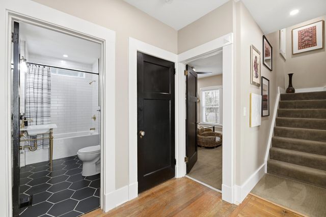 431 S Clifton Ave, Wichita, KS 67218