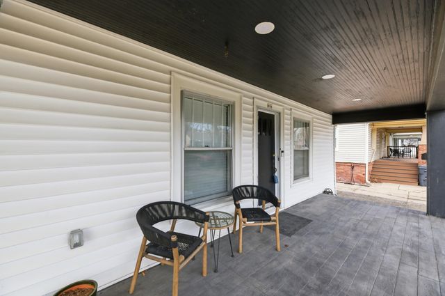 431 S Clifton Ave, Wichita, KS 67218