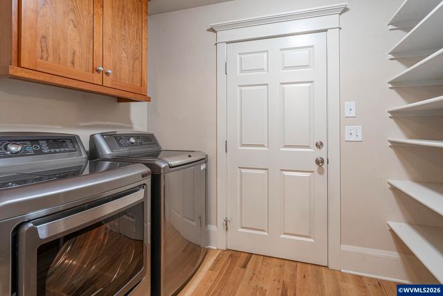 1275 Gwinn St E, Monmouth, OR 97361