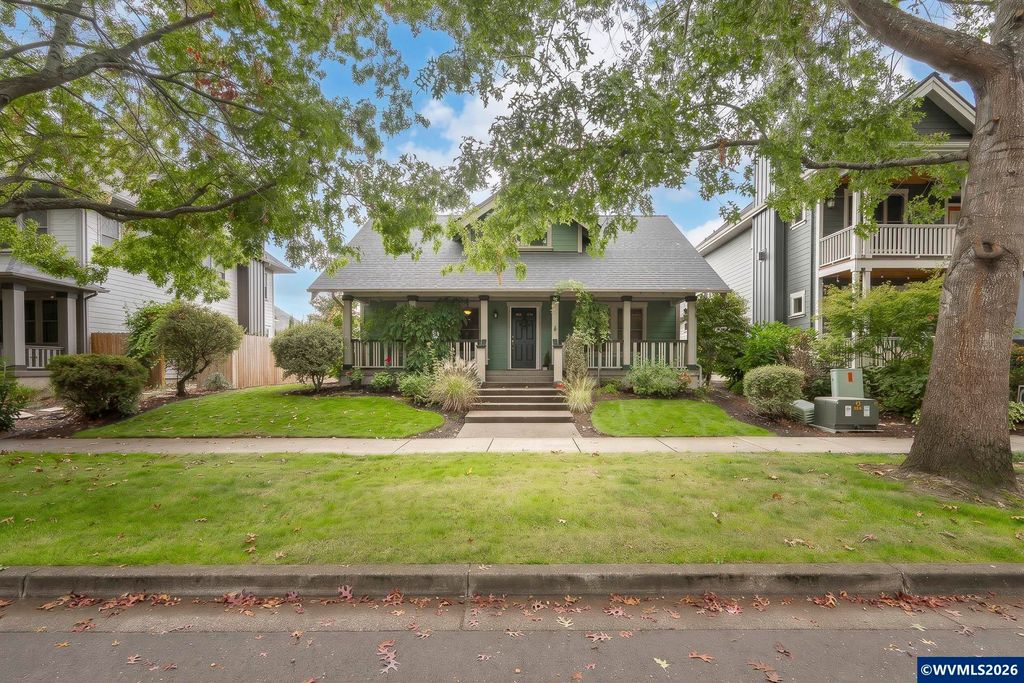 1275 Gwinn St E, Monmouth, OR 97361