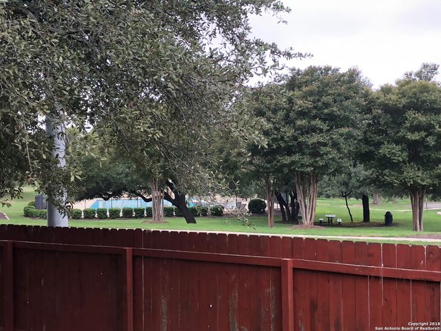 10404 Branch Crest, San Antonio, TX 78245