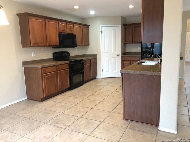 10404 Branch Crest, San Antonio, TX 78245