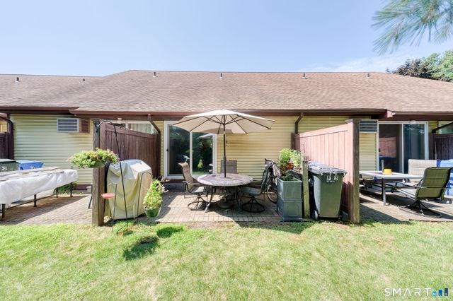 268 Hartford Turnpike F3, Tolland, CT 06084