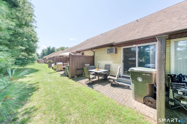 268 Hartford Turnpike F3, Tolland, CT 06084