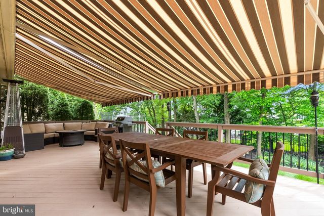 4 YELLOW PLUM CT, Rockville, MD 20850