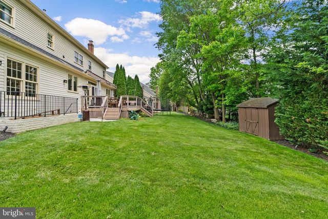 4 YELLOW PLUM CT, Rockville, MD 20850