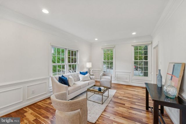 4 YELLOW PLUM CT, Rockville, MD 20850