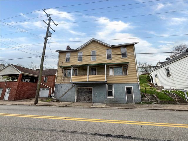 424 Main St, New Eagle, PA 15067