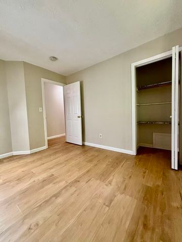 11 Yale, Hopkinton, MA 01748