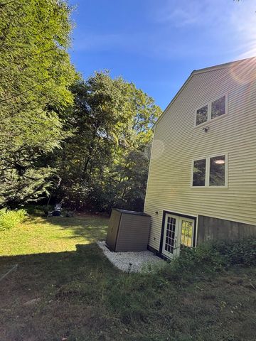 11 Yale, Hopkinton, MA 01748