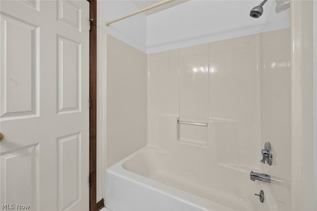 19342 Bradford Court, Strongsville, OH 44149
