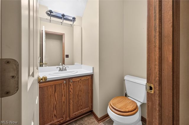 19342 Bradford Court, Strongsville, OH 44149