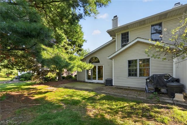 19342 Bradford Court, Strongsville, OH 44149