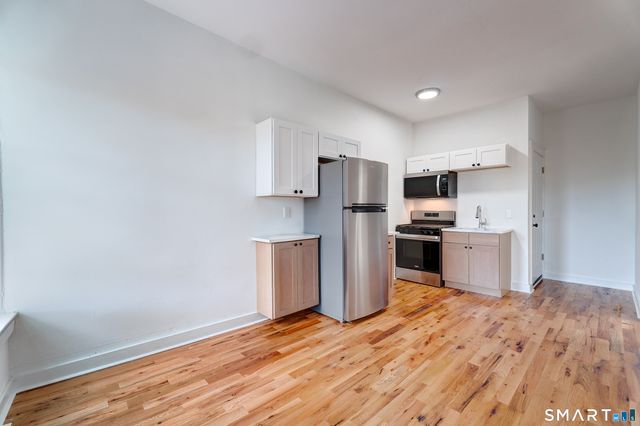 522 Elm Street, New Haven, CT 06511