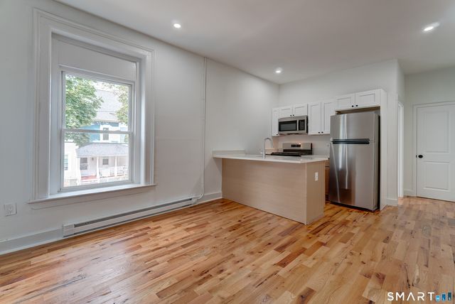 522 Elm Street, New Haven, CT 06511