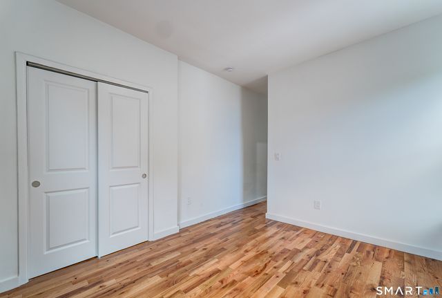 522 Elm Street, New Haven, CT 06511