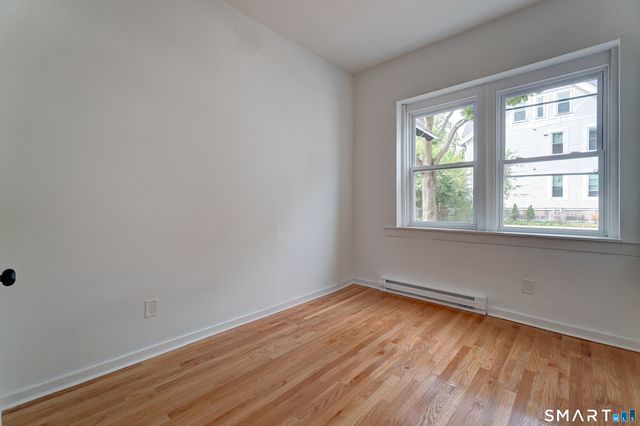 522 Elm Street, New Haven, CT 06511