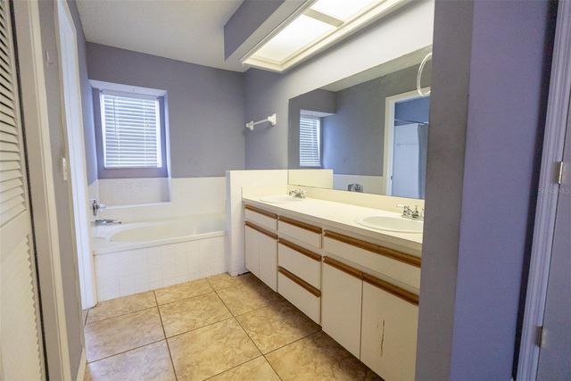 94 SAINT KITTS CIRCLE, Winter Haven, FL 33884