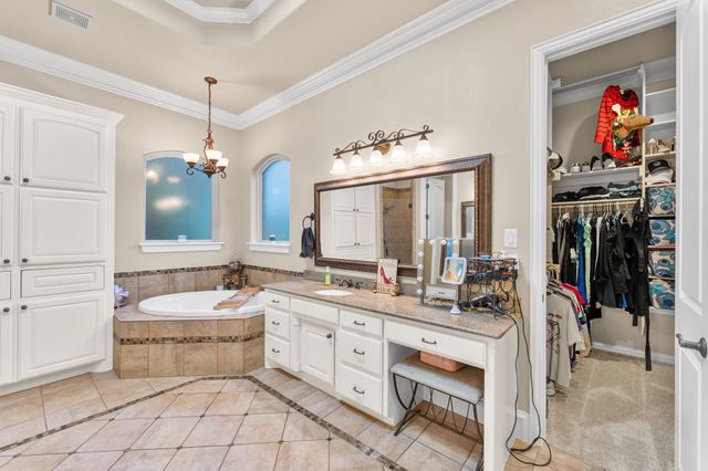 501 Clear Vista Drive, Trophy Club, TX 76262