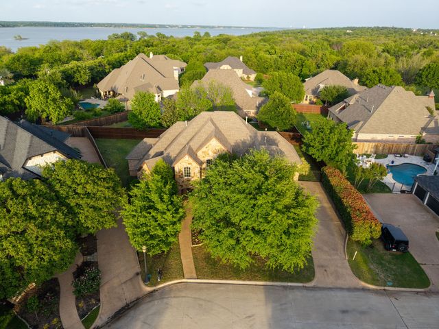 501 Clear Vista Drive, Trophy Club, TX 76262