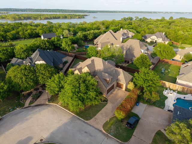 501 Clear Vista Drive, Trophy Club, TX 76262