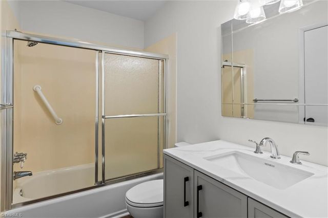 113 Jenny Lane, Pilot Mountain, NC 27041