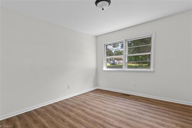 113 Jenny Lane, Pilot Mountain, NC 27041