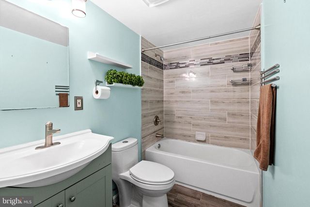 8469 RIPPLED CREEK CT, Springfield, VA 22153