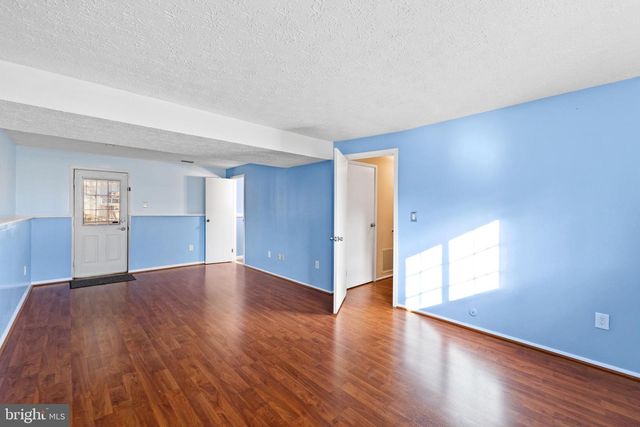 8469 RIPPLED CREEK CT, Springfield, VA 22153