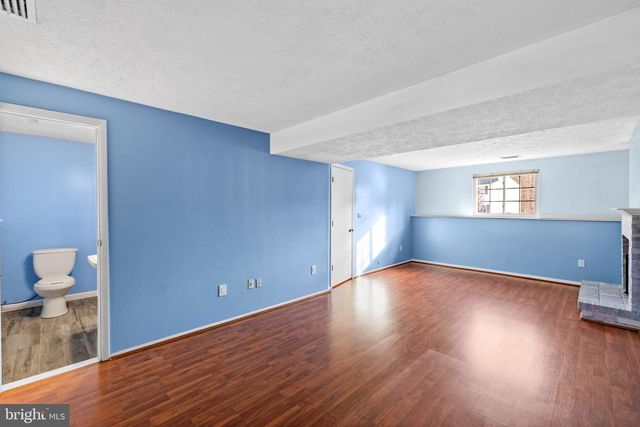 8469 RIPPLED CREEK CT, Springfield, VA 22153