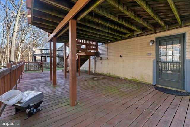 8469 RIPPLED CREEK CT, Springfield, VA 22153
