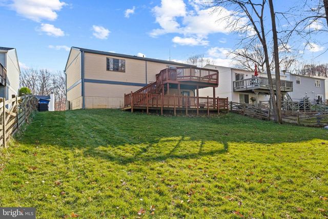 8469 RIPPLED CREEK CT, Springfield, VA 22153