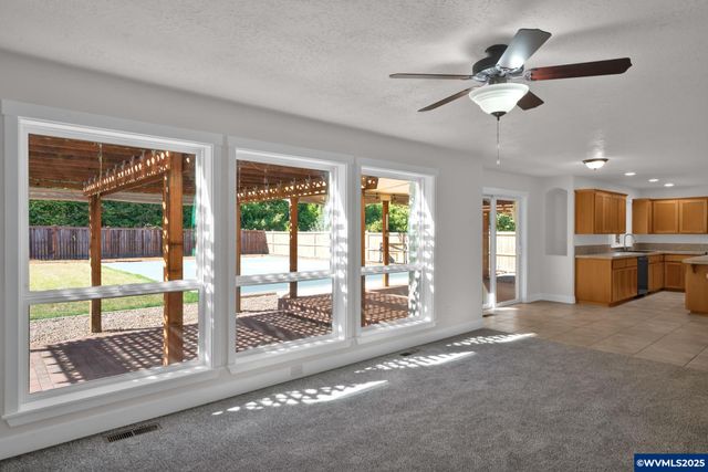 2310 Gale St NW, Albany, OR 97321