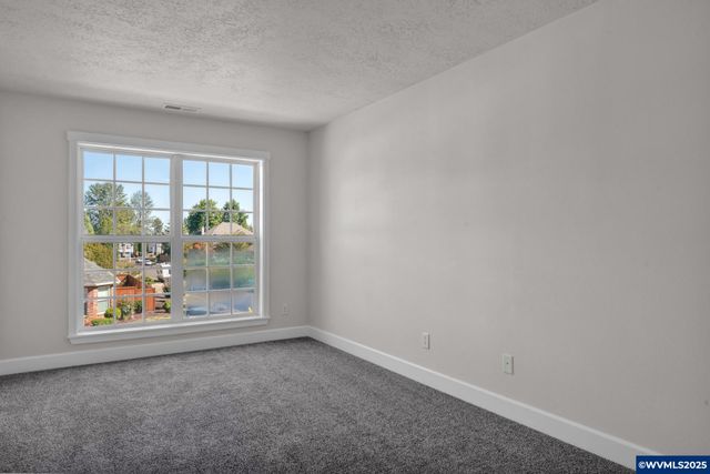 2310 Gale St NW, Albany, OR 97321