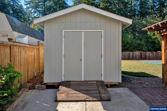 2310 Gale St NW, Albany, OR 97321