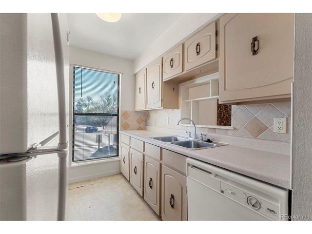 3662 S Granby Way J05, Aurora, CO 80014