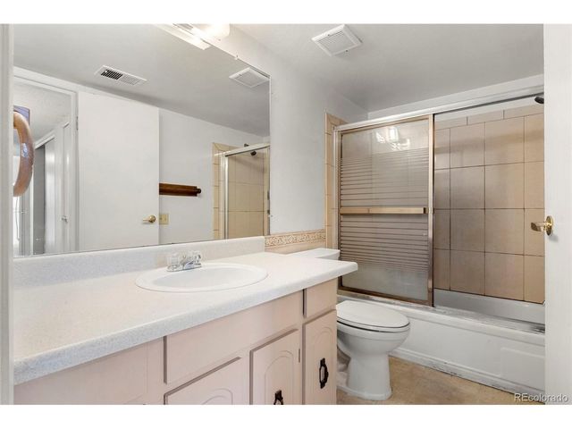 3662 S Granby Way J05, Aurora, CO 80014